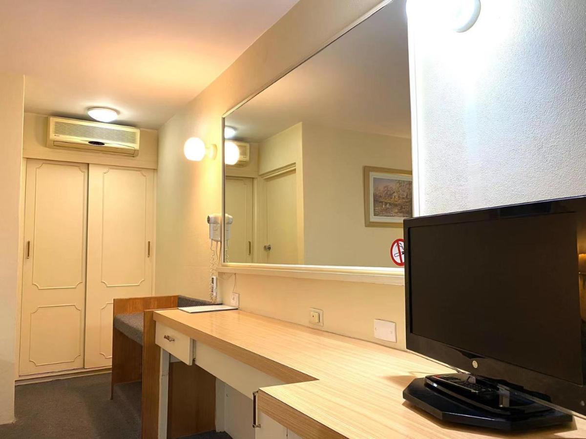Gateway Motor Inn นาแรนเดอรา ภายนอก รูปภาพ
